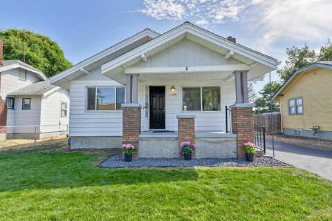 124 E Gordon Ave, Spokane, WA 99207