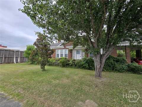 4 S Clark Street, Claxton, GA 30417