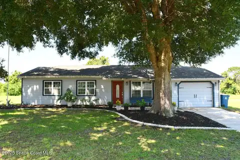 1410 Carr Circle NE, Palm Bay, FL 32905