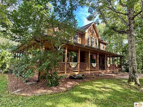 5800 Smith Grove Road, Burkesville, KY 42717