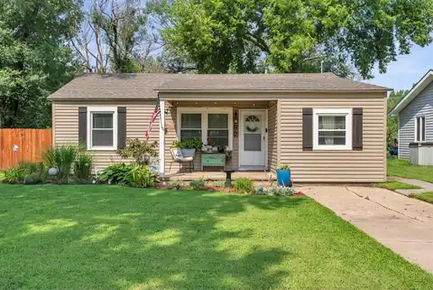755 Charron Dr., El Dorado, KS 67042