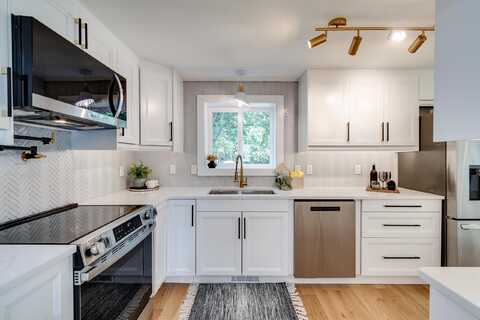 209 Rosemary Avenue, Madison, WI 53714