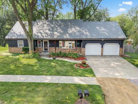 713 Madison Avenue, Baraboo, WI 53913