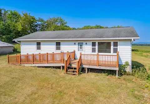 N5303 Dunning Road, Pardeeville, WI 53954