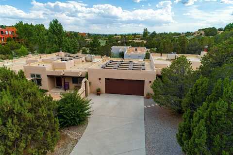 778 Camino Francisca, Santa Fe, NM 87506