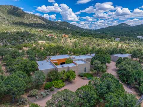 20 Jericho Lane, Santa Fe, NM 87505