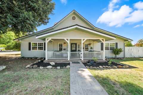 406 S Jackson Street, Red Bluff, CA 96080