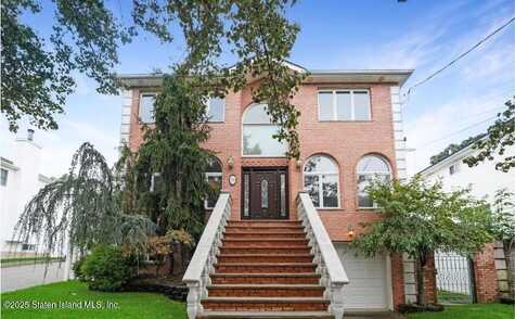 329 George Street, Staten Island, NY 10307