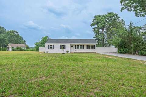 110 W Collings Ave, Williamstown, NJ 08094
