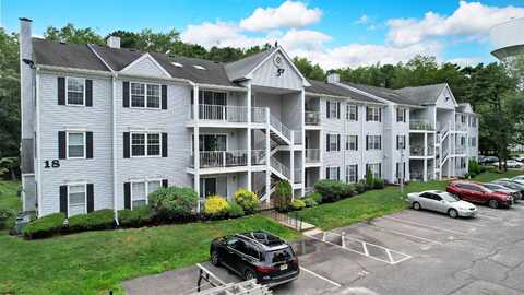69 Arapaho Place, Galloway Township, NJ 08205
