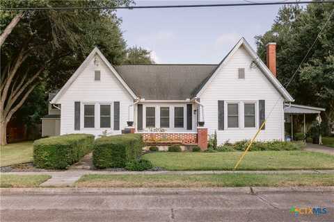 207 N Wheeler Street, Victoria, TX 77901