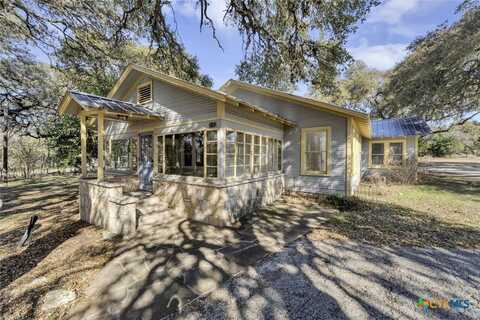 1012 7th Street, Blanco, TX 78606