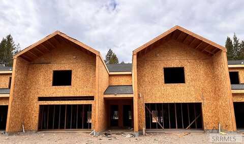 4357 Yeti Ln, Island Park, ID 83429