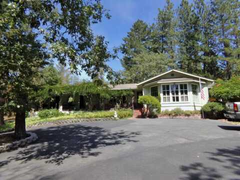 751 Espey Road, Grants Pass, OR 97527