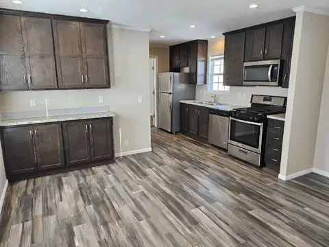 5325 Van Orden Rd 207, Webberville, MI 48892