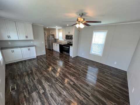 325 Huntington, Newport, MI 48166