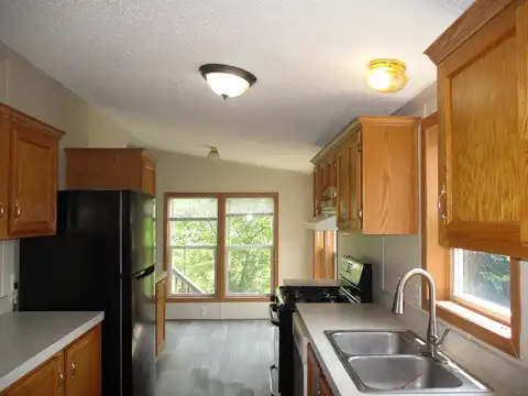 23374 Arlington Dr, Clinton, MI 48036