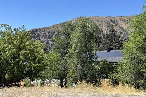 209 N 3RD Ave, Hailey, ID 83333