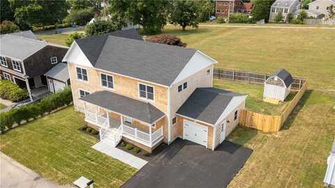 24 Perry Avenue, Middletown, RI 02842