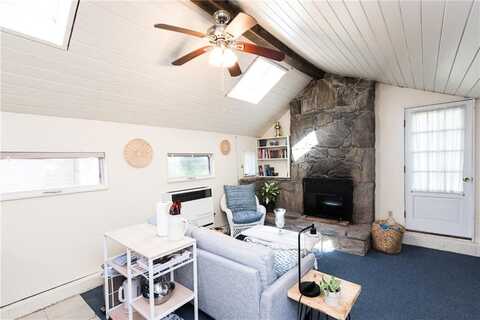 77 Kelley Road, North Kingstown, RI 02874