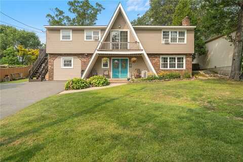 6 Kensington Street, Smithfield, RI 02917