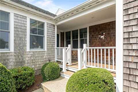 103 FERRY LANDING Circle, Portsmouth, RI 02871