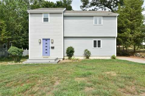 28 Sand Hill Drive, North Kingstown, RI 02852