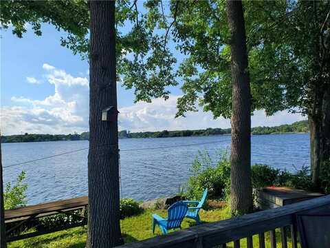 95 Mohawk Street, Coventry, RI 02816