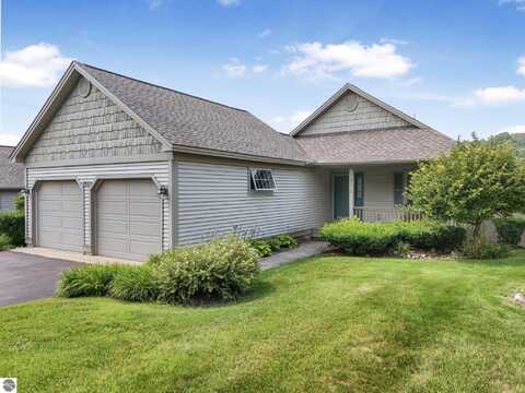 2911 E Crown Drive, Traverse City, MI 49684