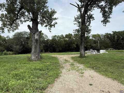 3640 Park DR, Meriden, KS 66512