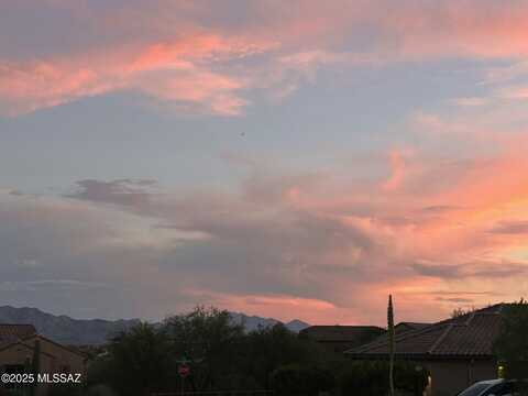 13724 E Rose Surrey Street, Vail, AZ 85641