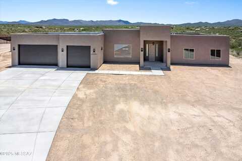 1192 N Range Rider Place, Vail, AZ 85641