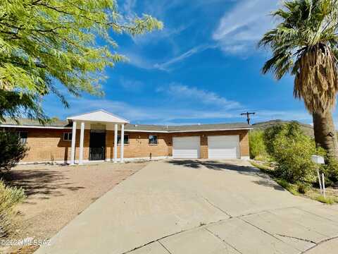 422 N La Cholla Boulevard, Tucson, AZ 85745