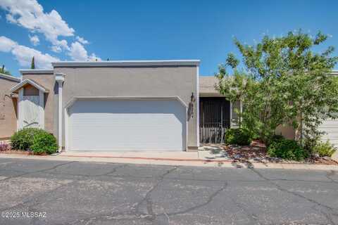 6304 N Willowbrook Drive, Tucson, AZ 85704