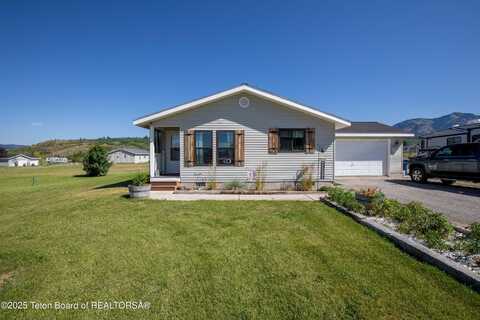 116 SPUR Loop, Etna, WY 83118