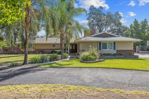 2840 S West Street, Visalia, CA 93277