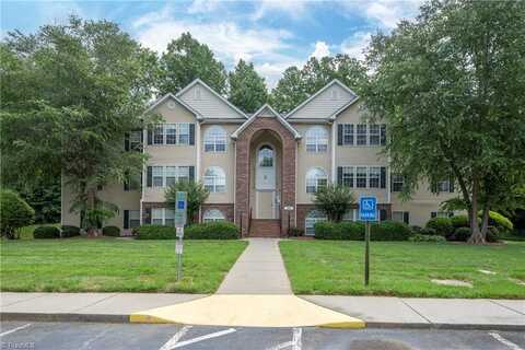 224 Ivy Glen Court, Winston Salem, NC 27127