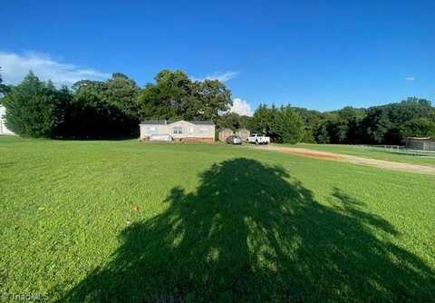 1872 Cude Road, Colfax, NC 27235