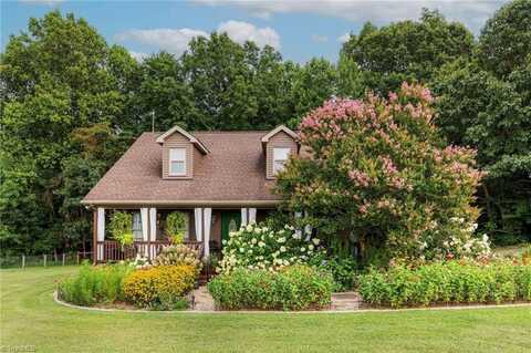 7472 Middlestream Road, Browns Summit, NC 27214