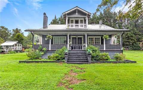 1343 N Franklin Road, Mount Airy, NC 27030