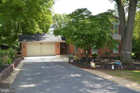 101 SLEEPY HOLLOW COURT, CHARLES TOWN, WV 25414