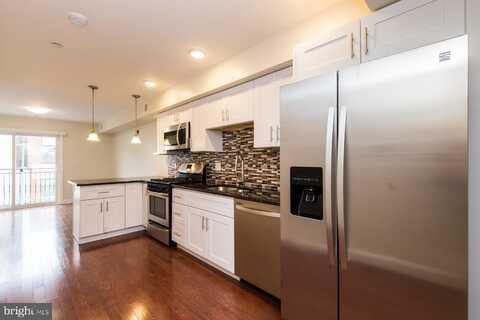 1804 E HUNTINGDON STREET, PHILADELPHIA, PA 19125
