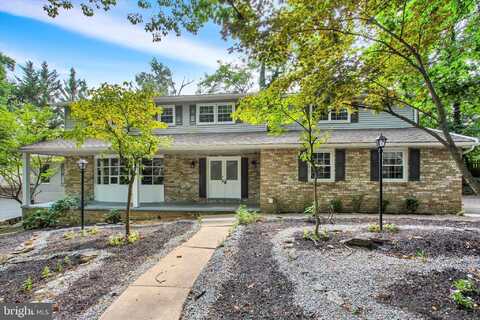 1775 HILLOCK LANE, YORK, PA 17403