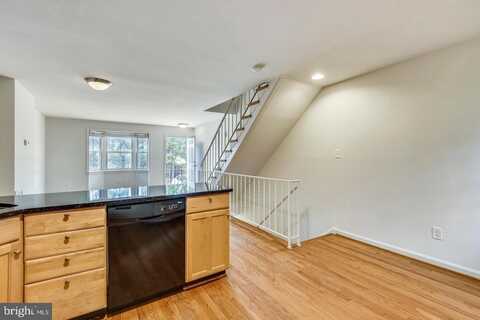 844 N FREDERICK STREET, ARLINGTON, VA 22205