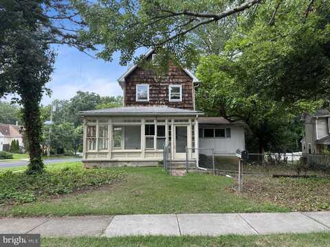 139 ALBANY AVENUE, BARRINGTON, NJ 08007