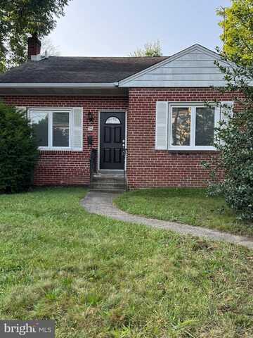 74 W ESSEX AVENUE, LANSDOWNE, PA 19050