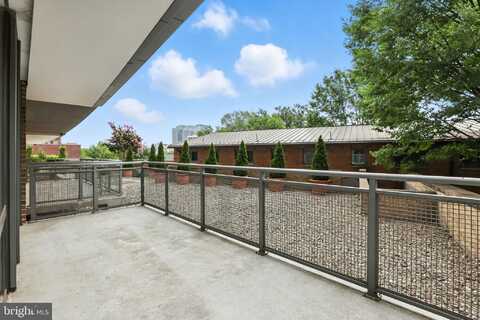 2001 15TH STREET N, ARLINGTON, VA 22201