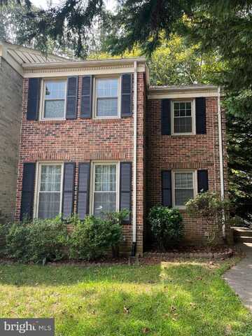 10353 HAMPSHIRE GREEN AVENUE, FAIRFAX, VA 22032
