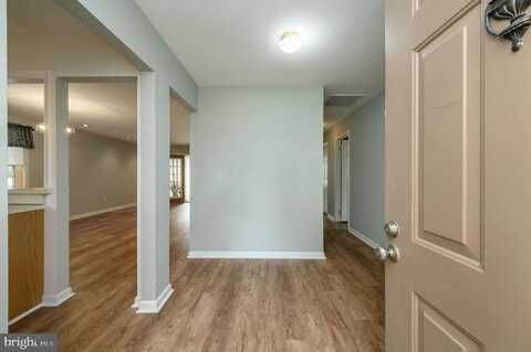 65 LAKE VIEW TERRACE, COLUMBUS, NJ 08022