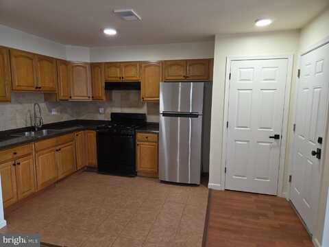 1009 RED LION ROAD, PHILADELPHIA, PA 19115